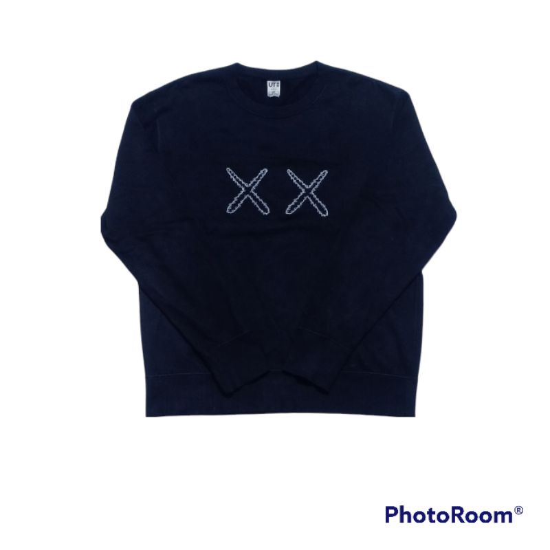 crewneck UNIQLO X Kaws X sesame street