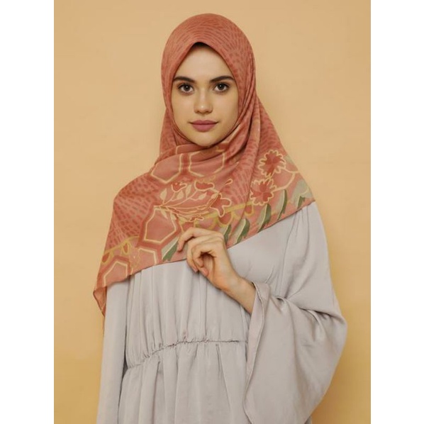 Biena Scarf Camelia By Kami.