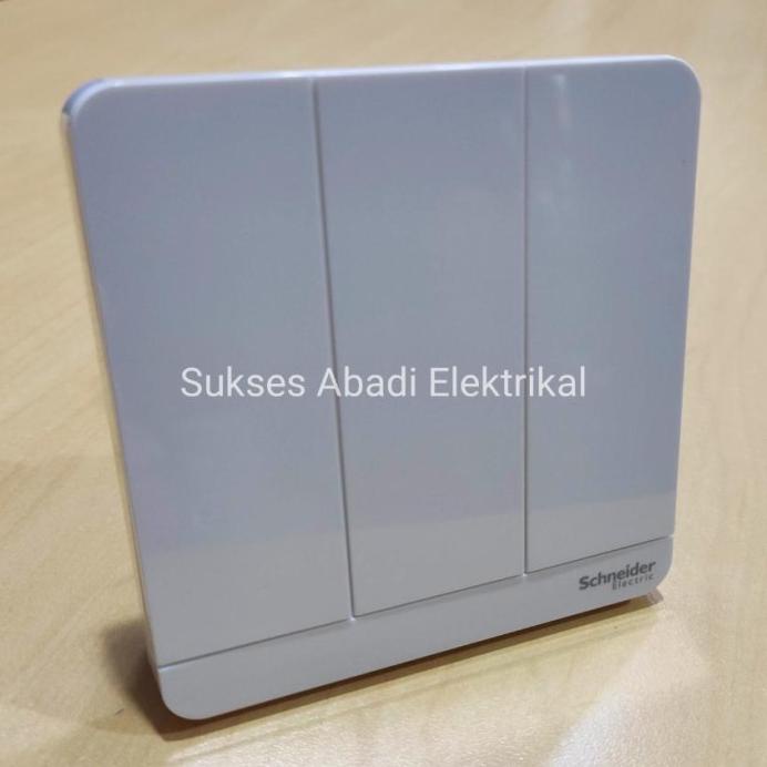 SAKLAR - SAKLAR SCHNEIDER AVATAR ON 3 GANG / TRIPLE HOTEL WHITE / PUTIH