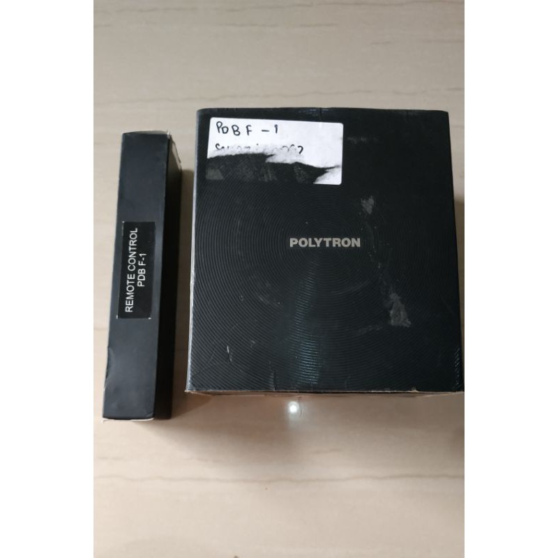 Smart TV box Polytron PDB F-1