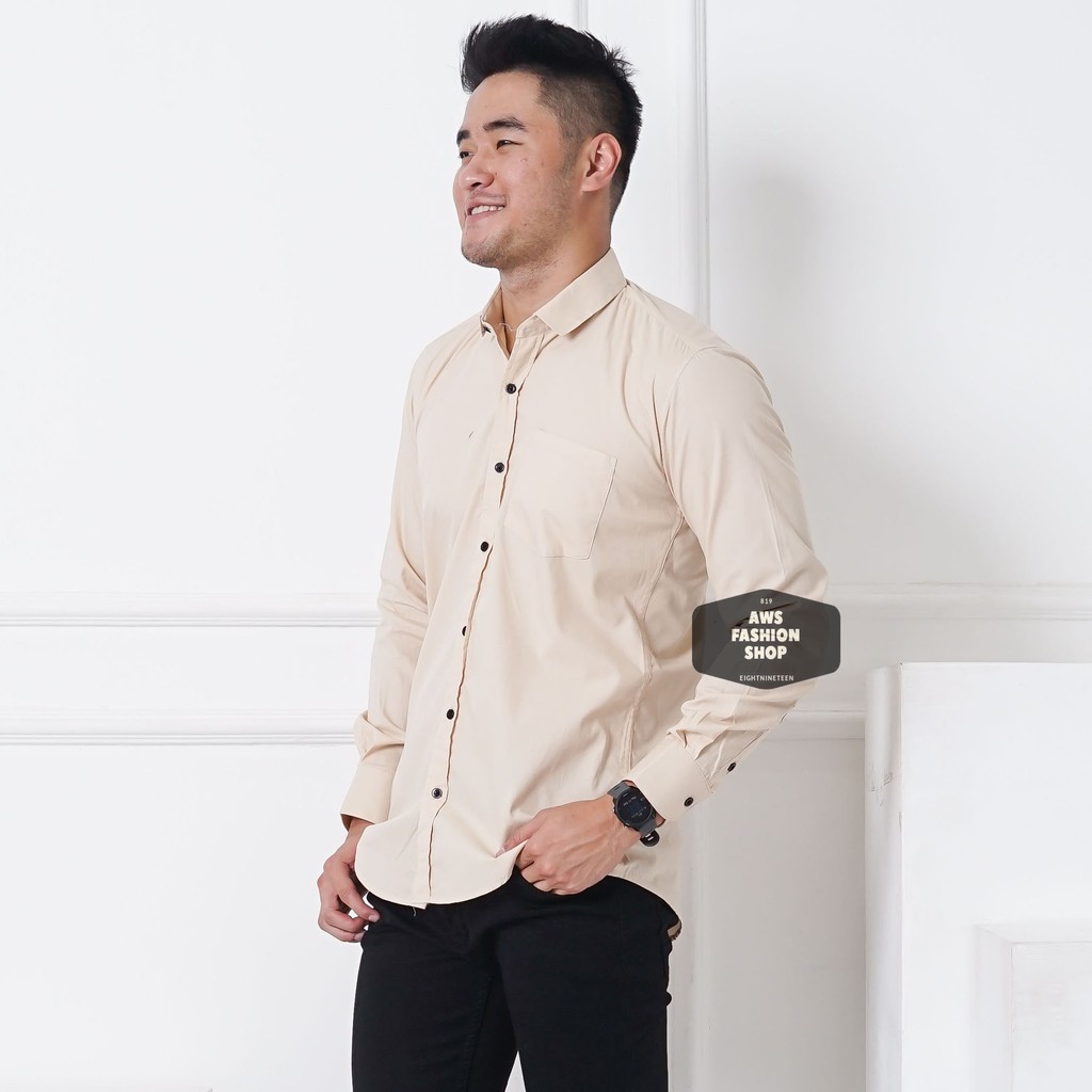 Kemeja Pria Lengan Panjang Polos Cream Krem Kemeja Slimfit Kemeja Polos Casual 819 - EightNineTeen