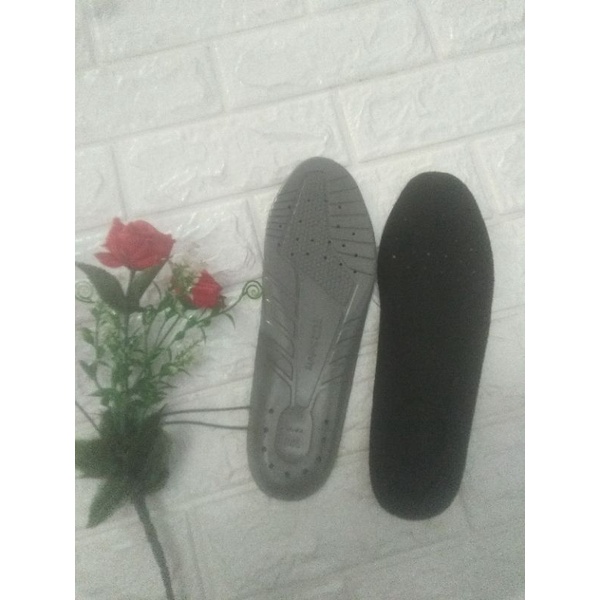 insole sepatu