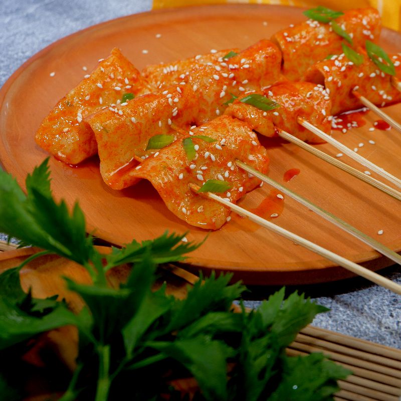 

Odeng Eomuk 4 Lembar Dengan Kuah Kaldu / Saus Gochujang