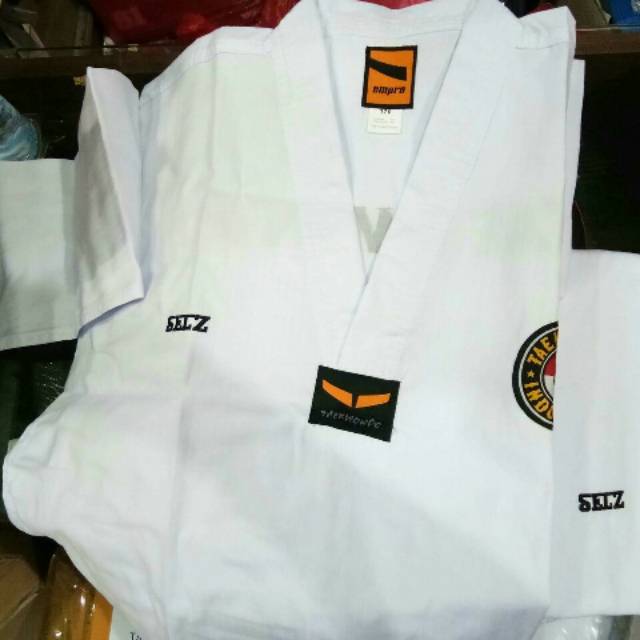 Baju taekwondo/ dobok taekwondo