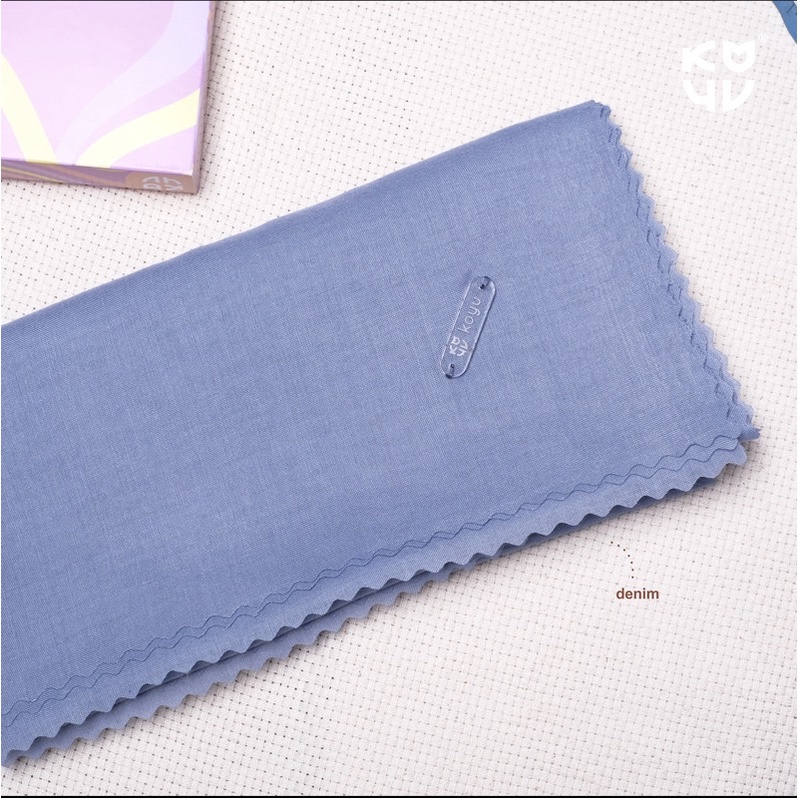 Hijab Segiempoat Voal Rosaline Part 2 Baru-DENIM