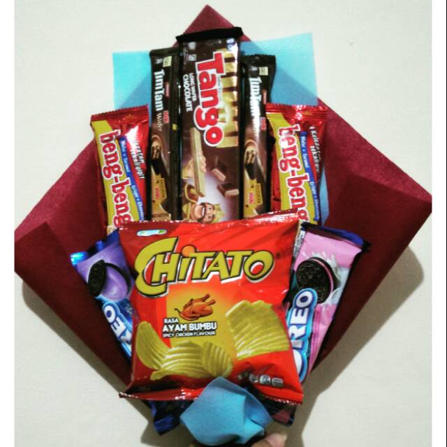 

Buket snack kado wisuda/ sidang/ ultah/ anniversary