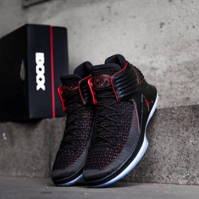 Nike Air Jordan 32 Black Red Premium Original.Sepatu Basket