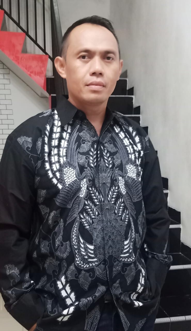 Kemeja Batik Abhinaya Lapis Furing Katun Halus Sragenan