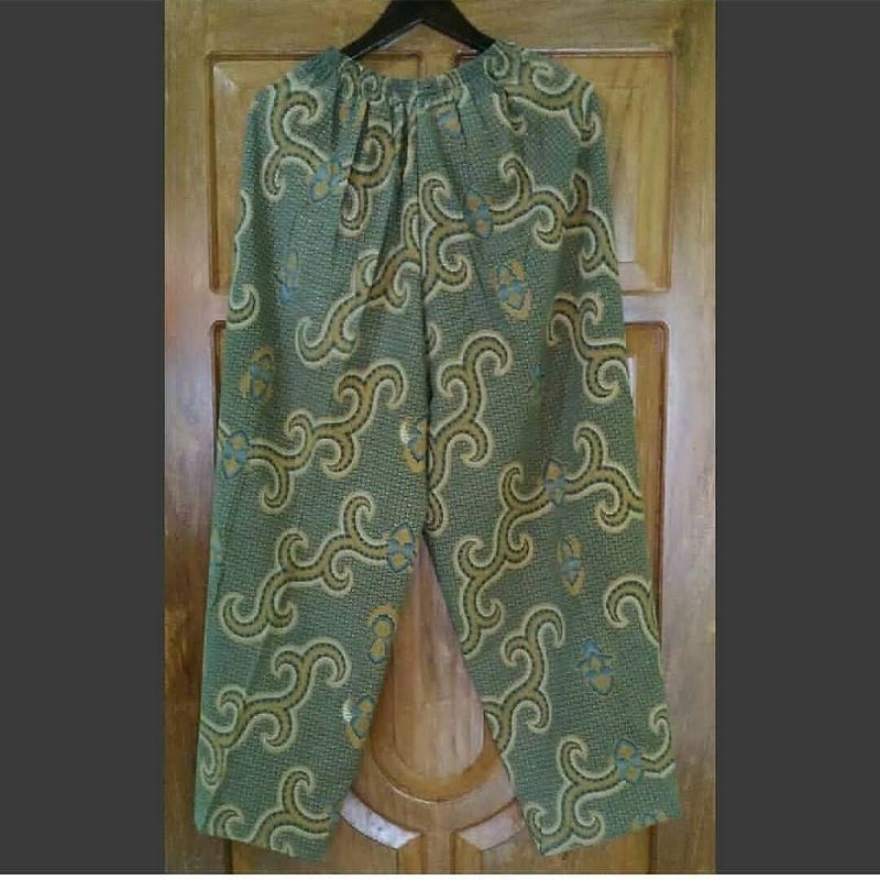 Celana batik lawasan batik lawas WONO khas jogja