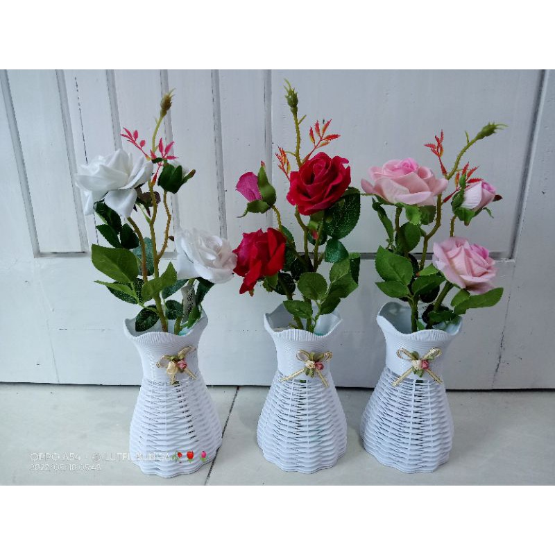 Bunga mawar/ beludru pot rotan, bunga pot rotan plastik