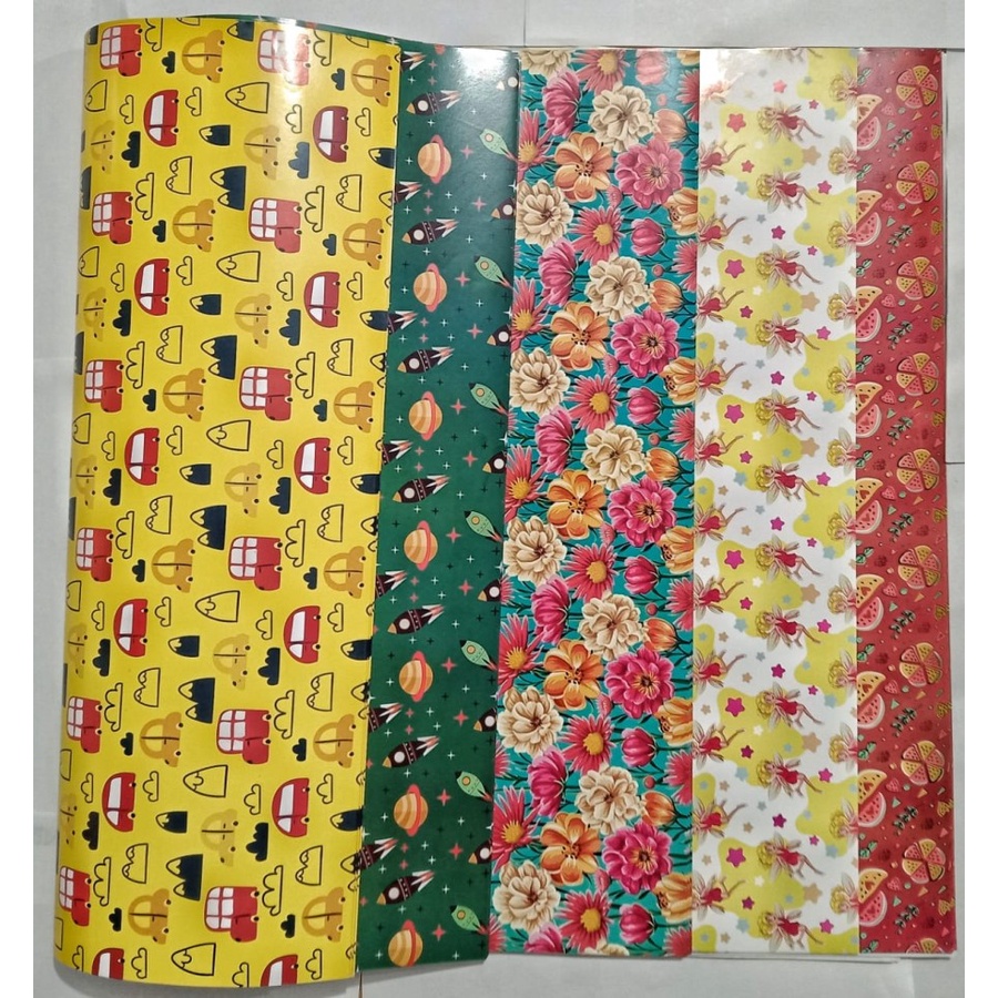 

kertas kado Motif / 5 pcs