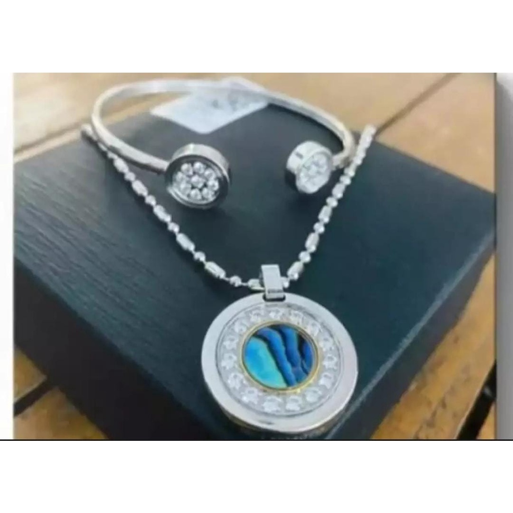 1 SET KALUNG DAN GELANG-Bioenergi Ion Negatif Kalung Liontin Batu Vulkanik Anti-Radiasi Kalung Energy Sehat Pelangsing/Kalung Quantum Kesehatan | Pendant Health Garansi Asli Model Terbaru bisa bayar di tempat