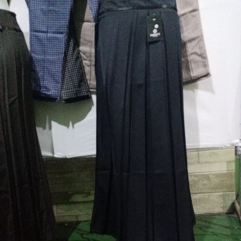 ROK KANTOR PLISKET:SIZE=M-L-XL-XXL-hitam