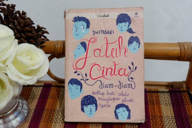 (Preloved) buku jatuh cinta diam-diam dwitasari