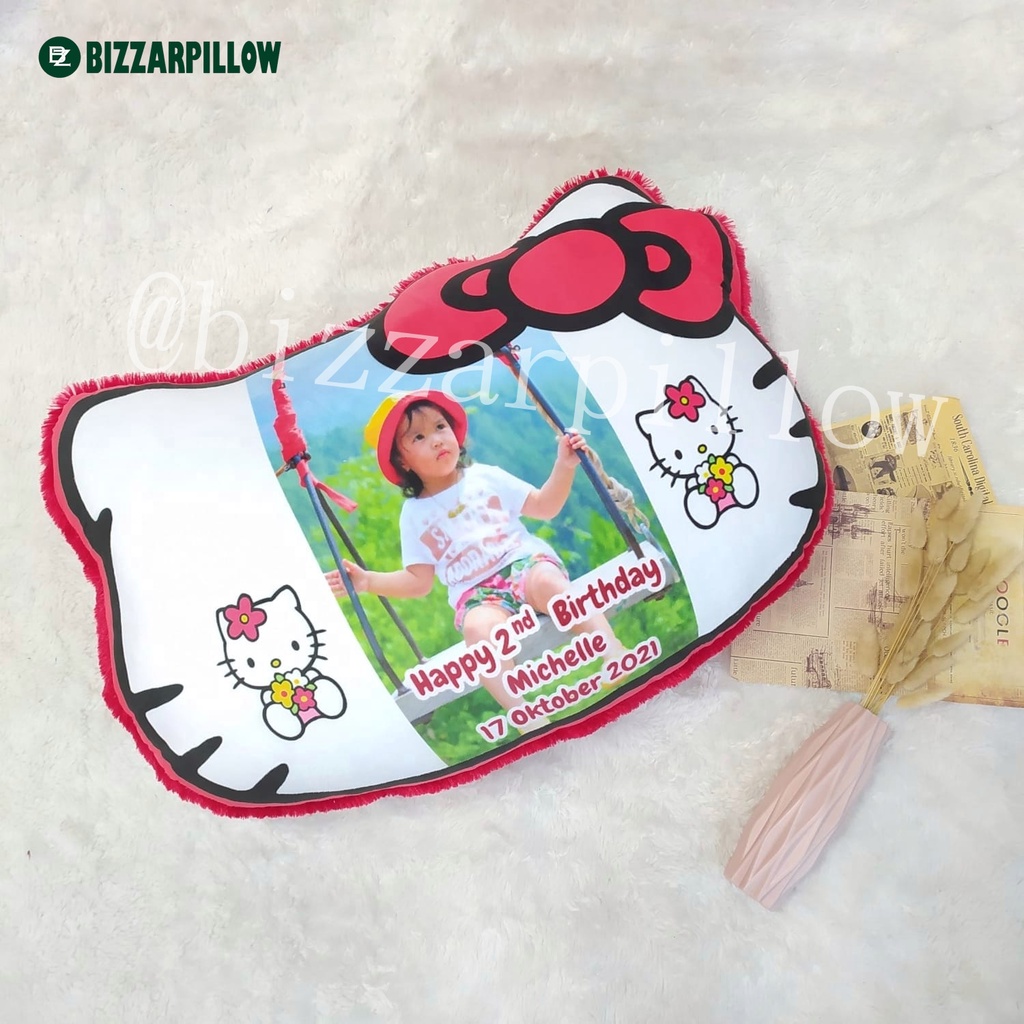 Bizzarpillow Bantal Custom Kepala Hello kitty 60 x 80 BZ200