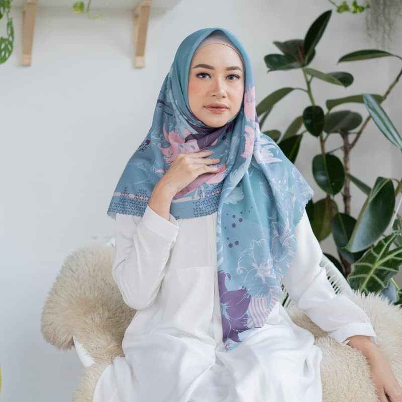 Ready stok hijab printing segiempat - Beyza | THE NOVELLA Scarf Voal premium