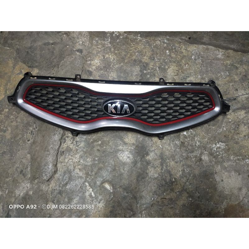 gril KIA Picanto 2015 original