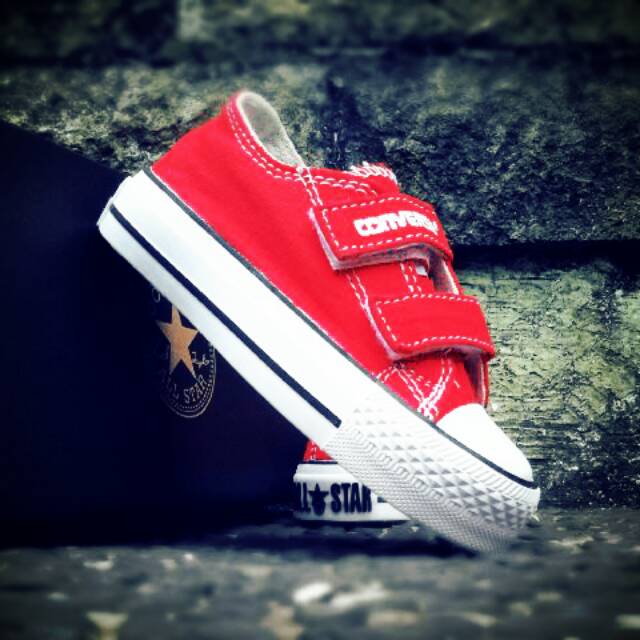 Cuci Gudang Sepatu Anak Laki-Laki All-Stars Merah