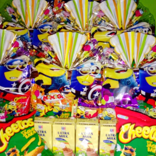 

Parsel snack ultah anak