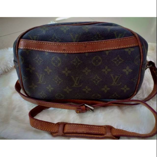 Lv kulit asli preloved