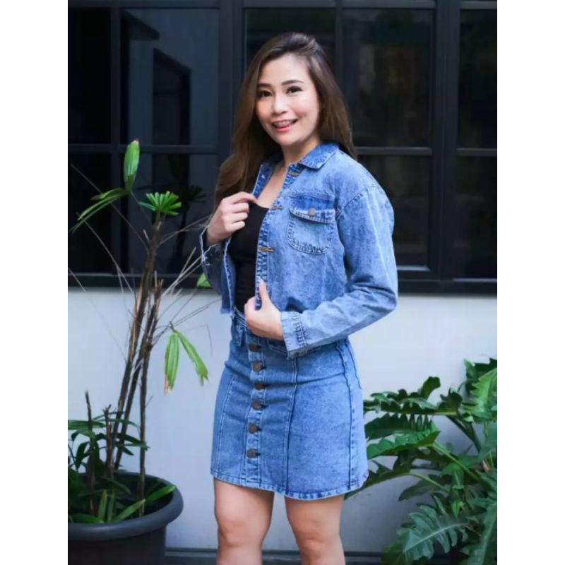 BISA COD. JAKET JEANS CROP RAWIS SNOWNBLUE NIKITA