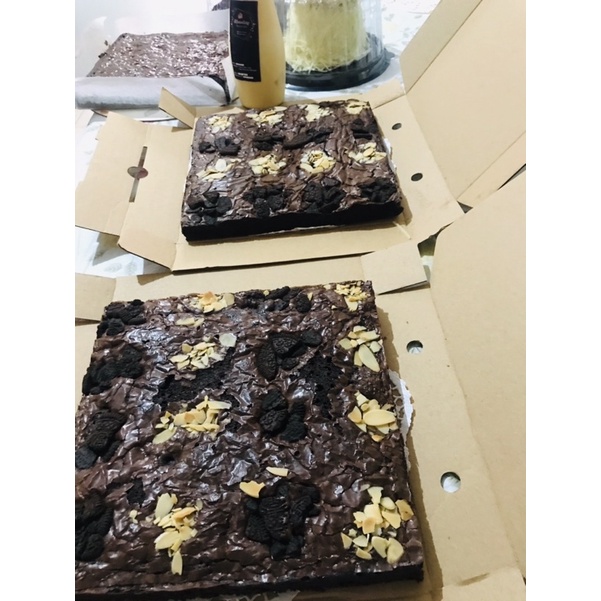 

FUDGY BROWNIES