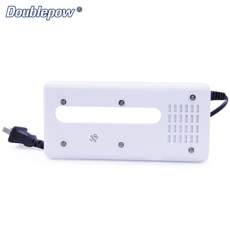 DOUBLEPOW Charger Baterai 8 slot for AA AAA Ni-MH Ni-CD - DP-B108 - White