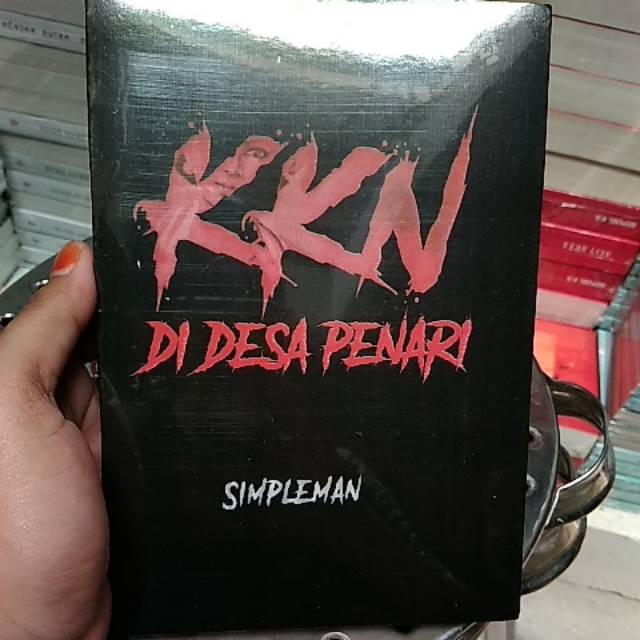 Novel KKN