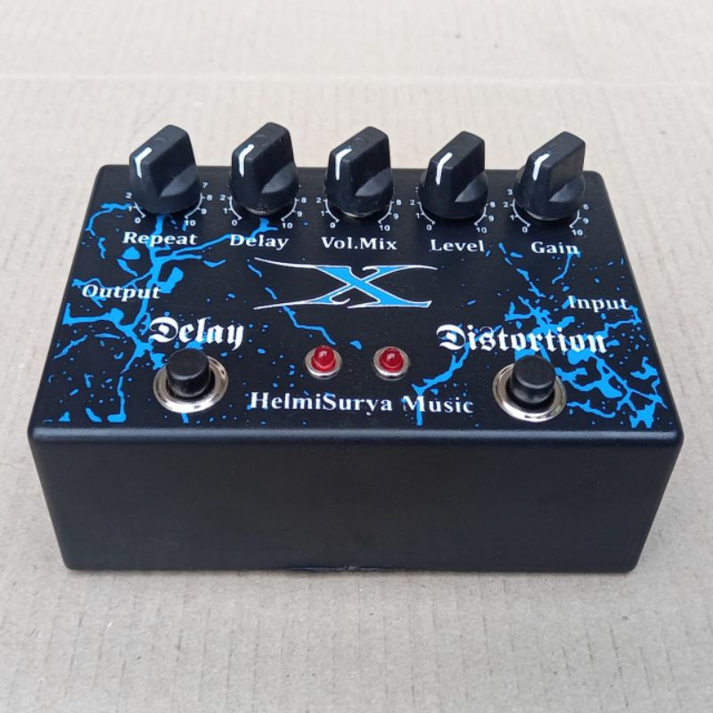 Efek gitar X distorsi delay double