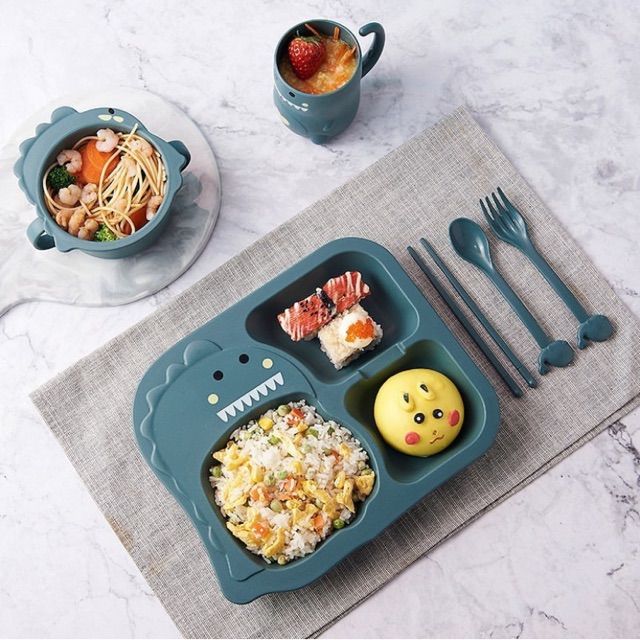 

Set tempat makan anak isi 6 karakter dino