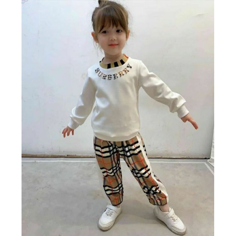 setelan Burberry import