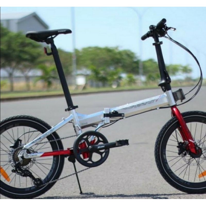 Element Police Texas B2W20" spesial kemerdekaan