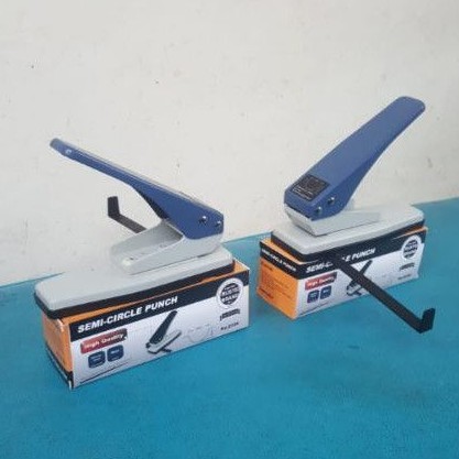 

Mesin Alat Coak Tengah Kertas Kalender Semi Circle Punch Heavy Duty Desktop Cutter Coak Calendar