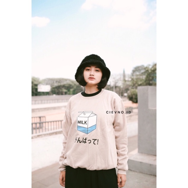 B.SWEATER MILK (DIGITAL PRINTING) Size M - XXXL