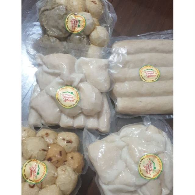 

Pempek Paket III
