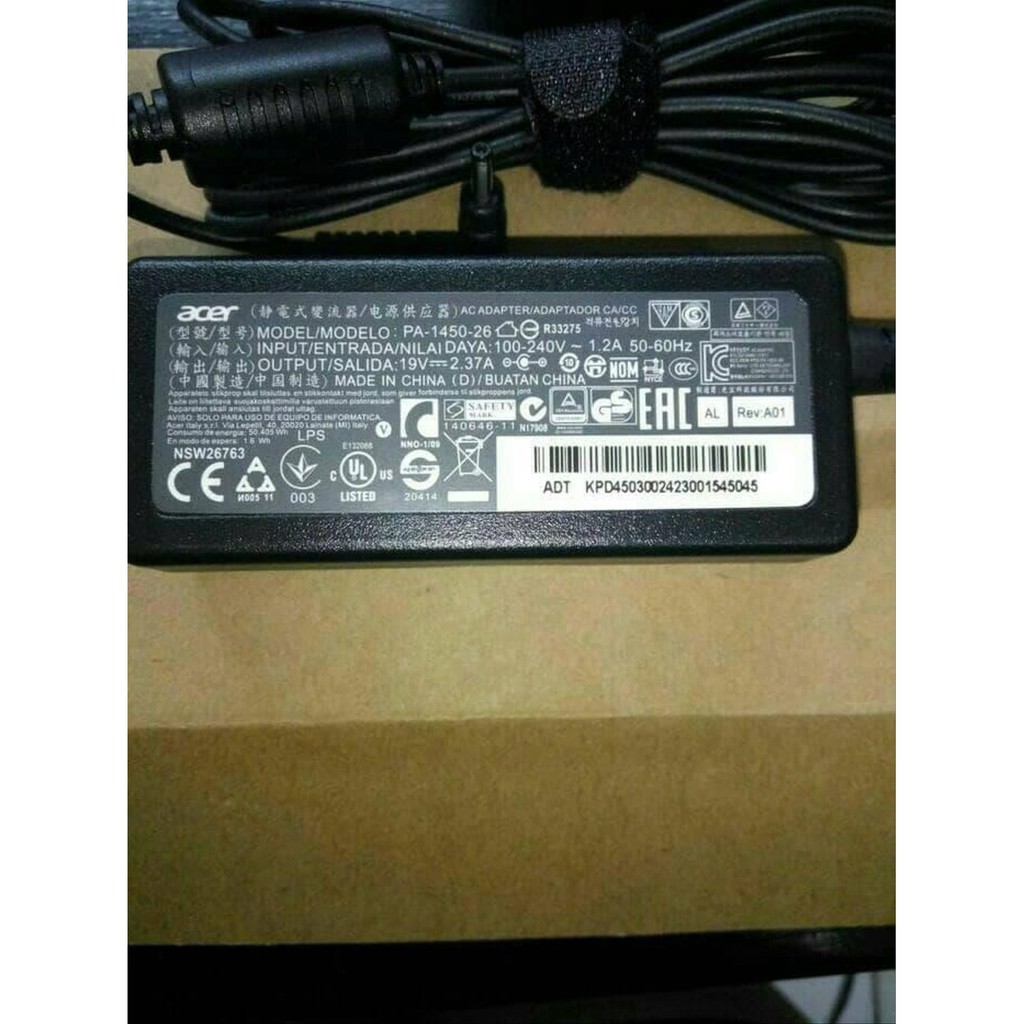 Adaptor Acer Aspire R5 471T V3 331 V3 371 19V 2 37A 3 0x1 1 ORI