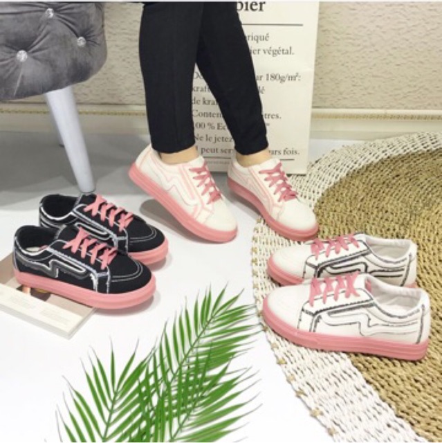 Sneakers 3065 import realpict