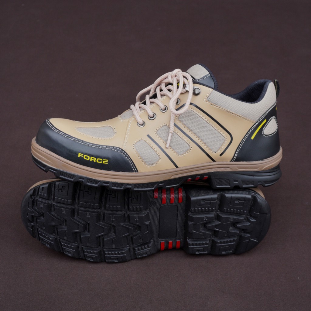 Sepatu Hiking Low Boots Pria Black Force Elder Cream Ujung Besi Bots Safety Kerja Outdoor - COD