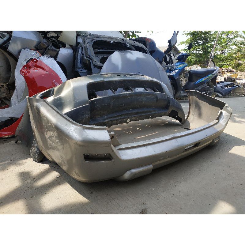 bumper belakang xtrail 2005