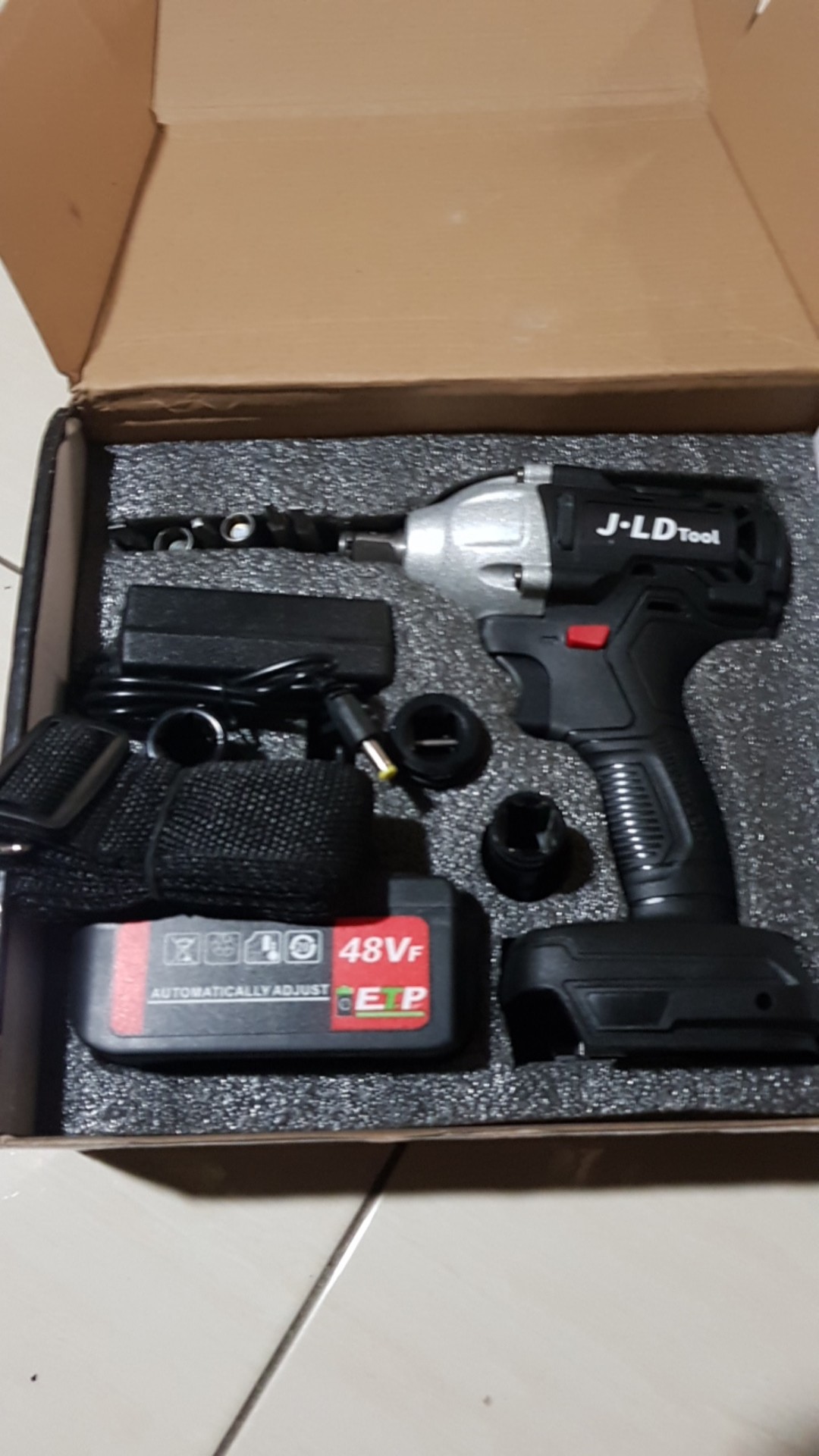 Jld Tool 48v Untuk Buka Dan Pasang Baut Roda