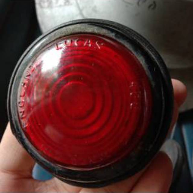 Lampu stop Lucas Made In England BSA Norton Triumph Land Rover VW