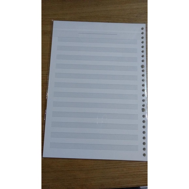 

Binder | Daiso Buku Musik Loose Leaf Buku Not Musik B5 Garis Paranada Kualitas Terbaik