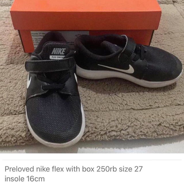 Preloved nike kids.
