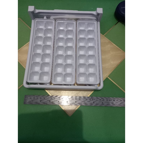 ICE TRAY KULKAS SAMSUNG ORIGINAL TWICE ICE ALAT MEMBUAT ES BATU KOTAK KOTAK