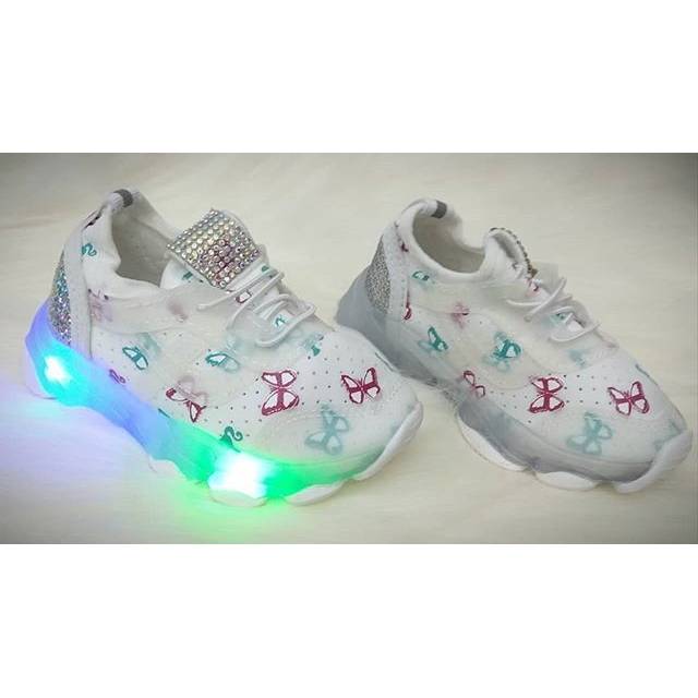 Sepatu LED kupu-kupu