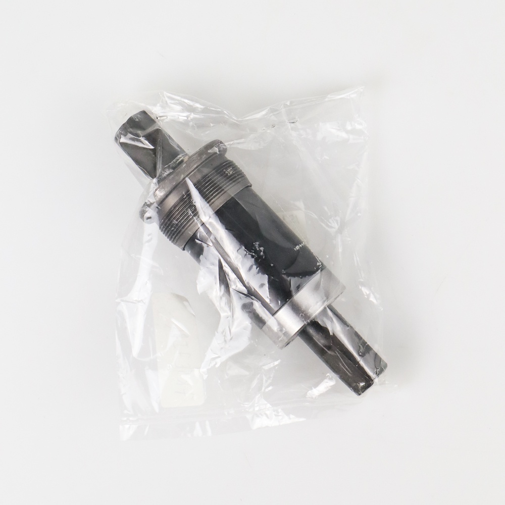 RF Axis Square Mountain Bicycle Bottom Bracket 68mm x 122.5mm - ZK-F-01PACKAGE CONTENTS
