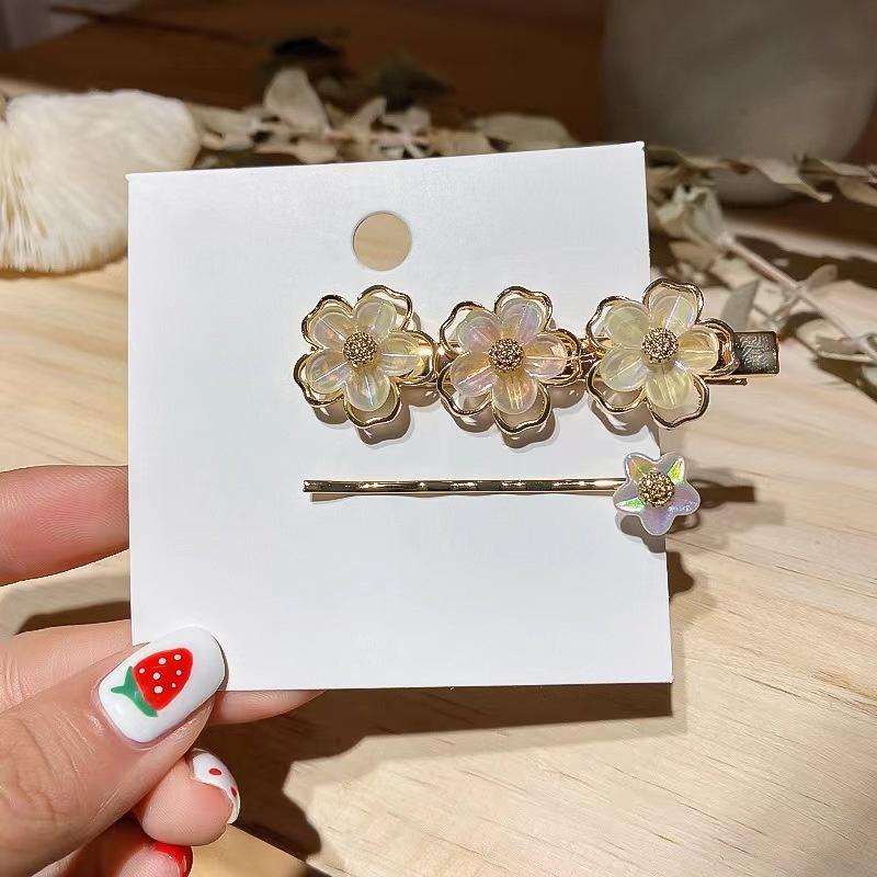 2pcs / Set Jepit Rambut Bentuk Bunga Bahan Alloy Untuk Wanita