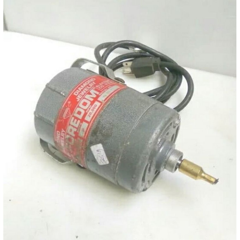 Motor ac atau Dc 220V