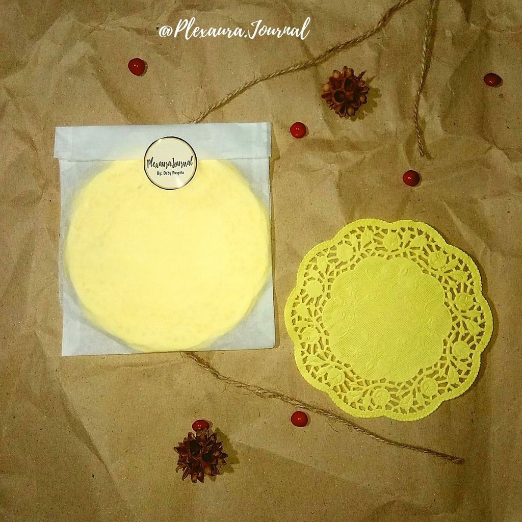 

Kertas Doilies/ Kertas roti “YELLOW ” untuk hiasan scrapbook, bujo, DIY