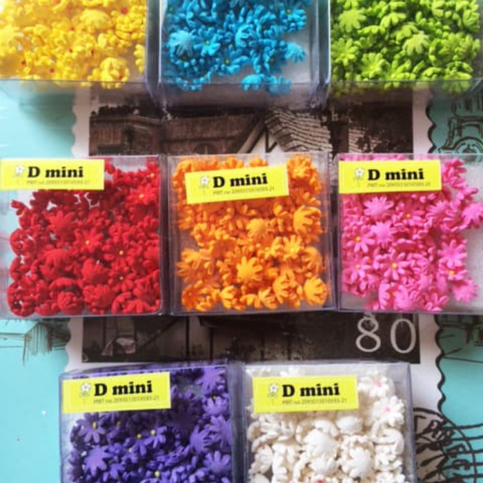 

KUE-PENGHIAS-ALAT- SPRINKLE GUMPASTE BUNGA DAISY MINI - BIRU MUDA -ALAT-PENGHIAS-KUE.